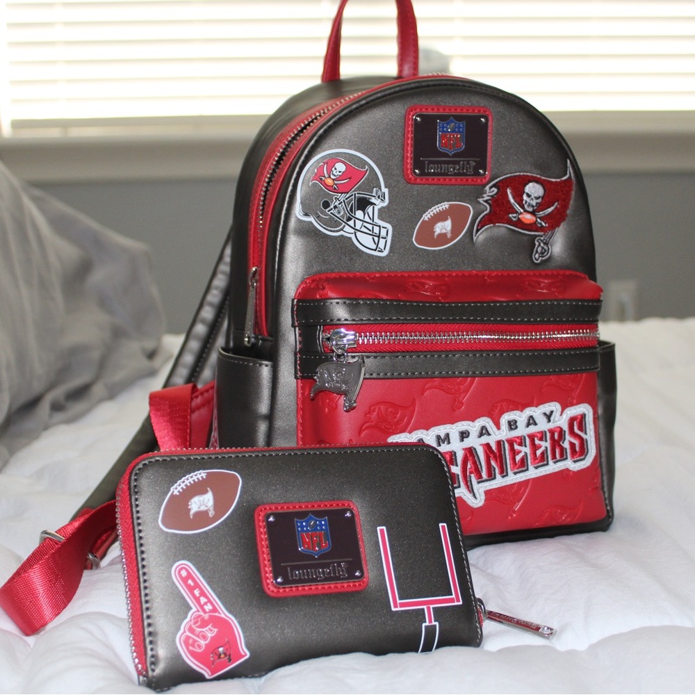 Buccaneers Loungefly and Wallet! Brand New !